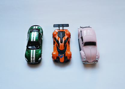 Kleine Rennwagen (Set mit 3)